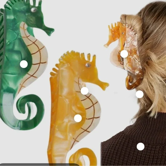 Anthropologie super cute Seahorse hair clip new without tags - Picture 1 of 5